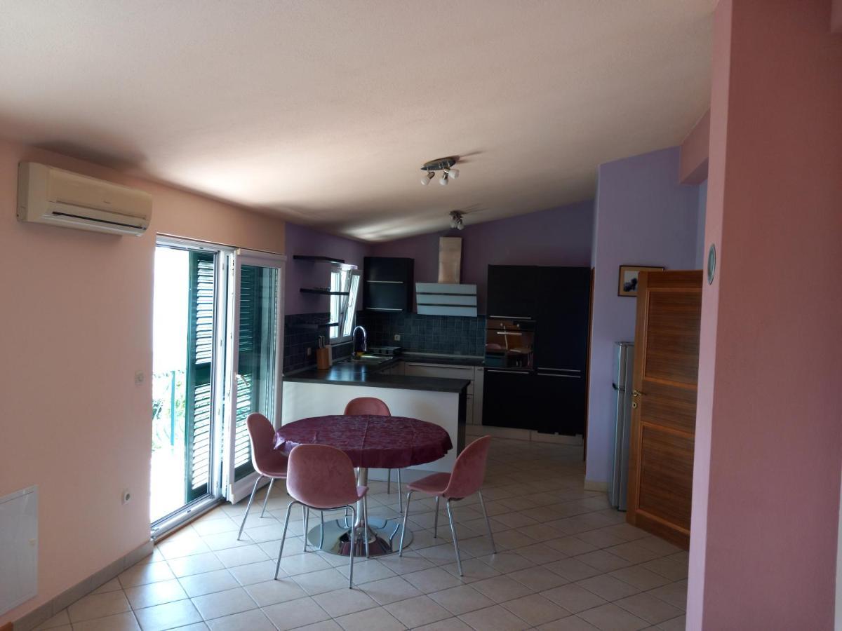 Mitan Apartman ทูแชพี ภายนอก รูปภาพ