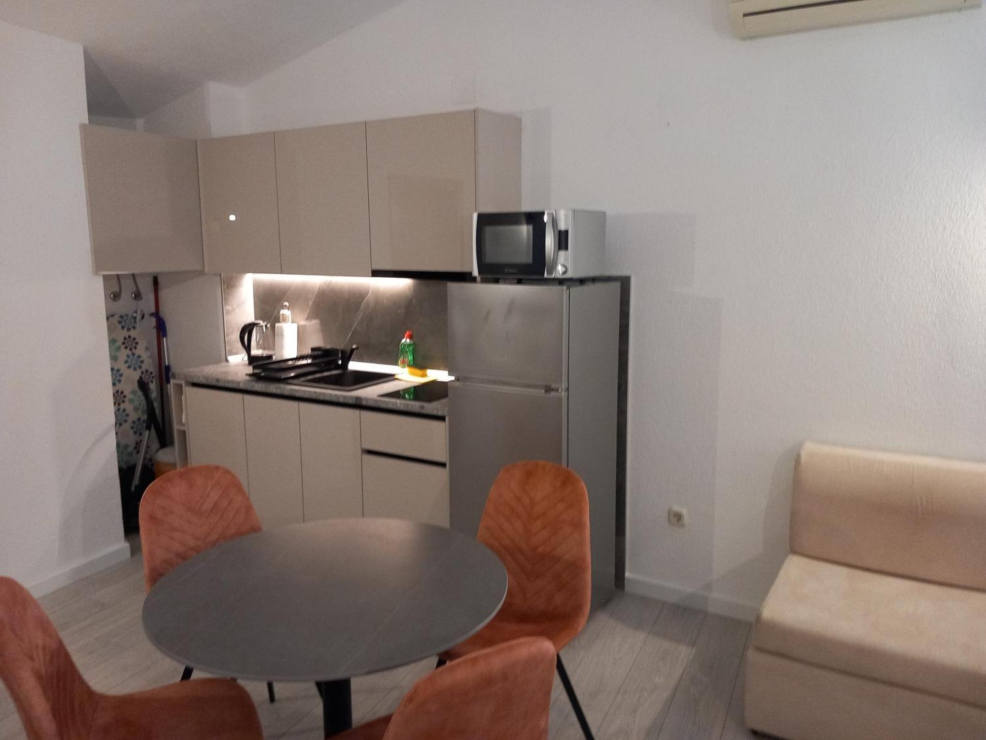 Mitan Apartman ทูแชพี ภายนอก รูปภาพ
