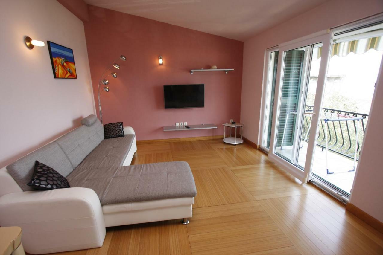 Mitan Apartman ทูแชพี ภายนอก รูปภาพ